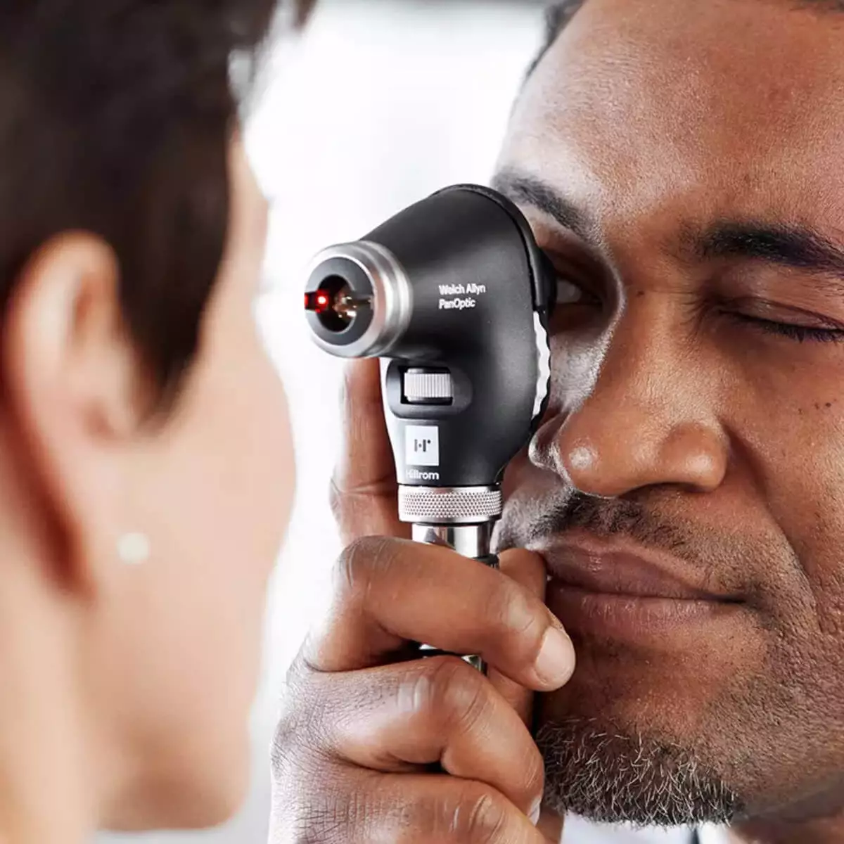 Tête d'ophthalmoscope PanOptic Plus avec iExaminer Tête d'ophthalmoscope PanOptic Plus avec iExaminer