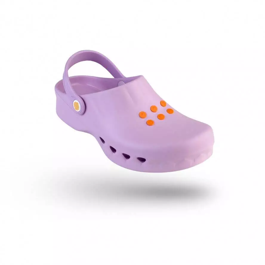  Chaussures NUBE avec lanières et semelle intérieure